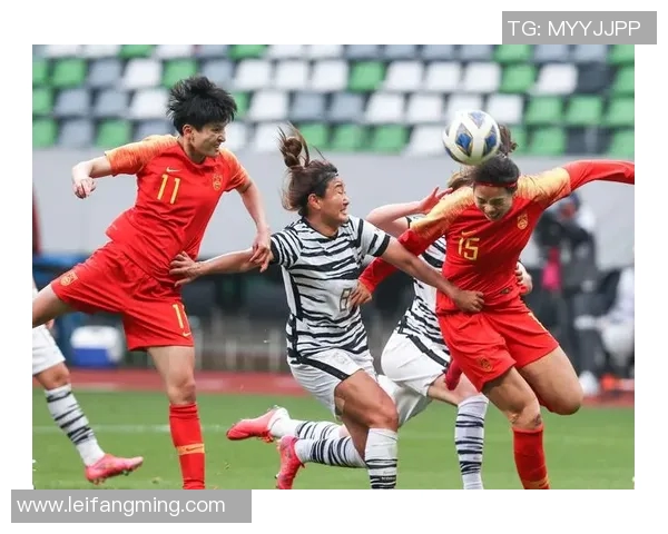 女足主力前锋重伤复出,首次合练引发全场欢呼